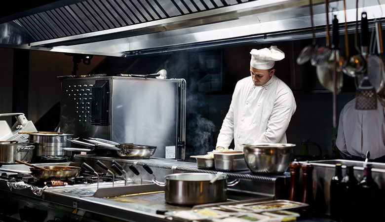 Commercial kitchens: the 10 steps to achieve max efficiency