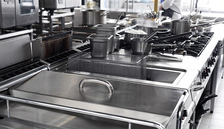 Máquina de lavar utensílios: como escolher a opção perfeita para a sua empresa